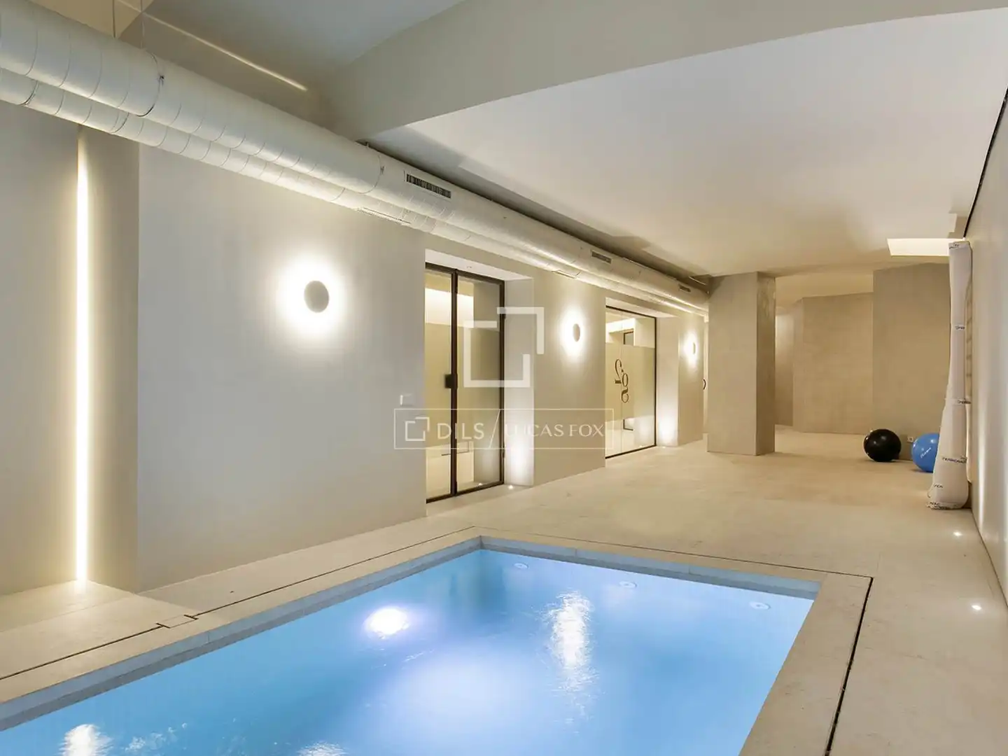 Piso con terraza en alquiler en Eixample, imagen 3