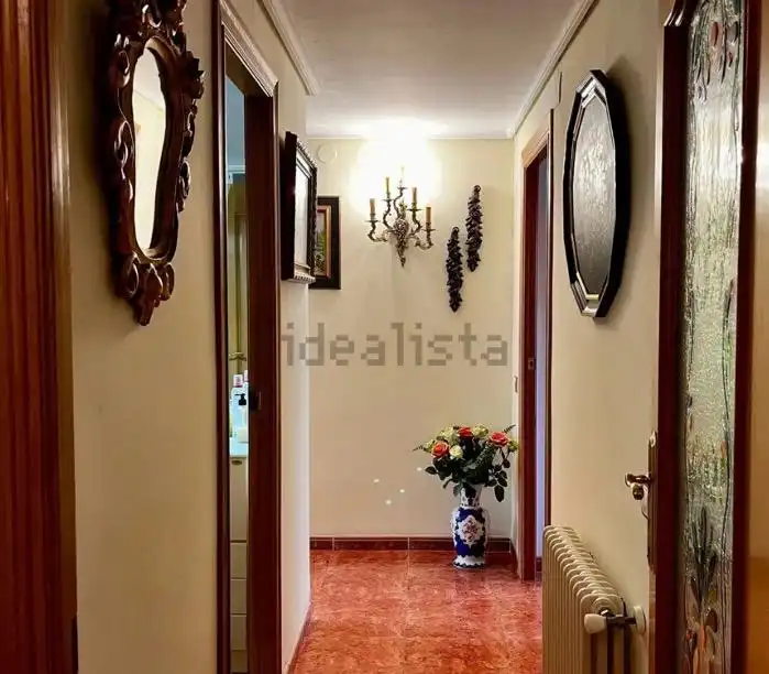 Piso en venta en Castellón de la Plana / Castelló de la Plana con Terraza y Amueblado