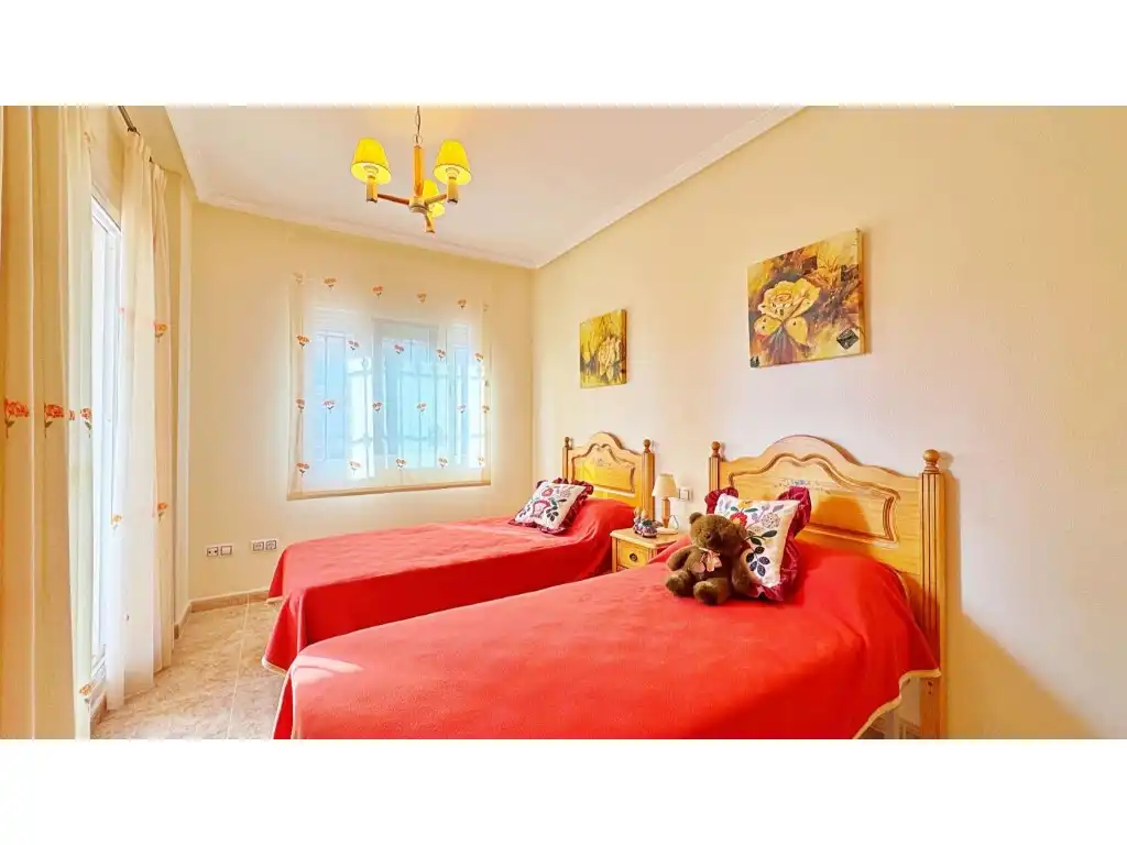 Casa adosada en venta en Calle Cuerda, Playa Flamenca
