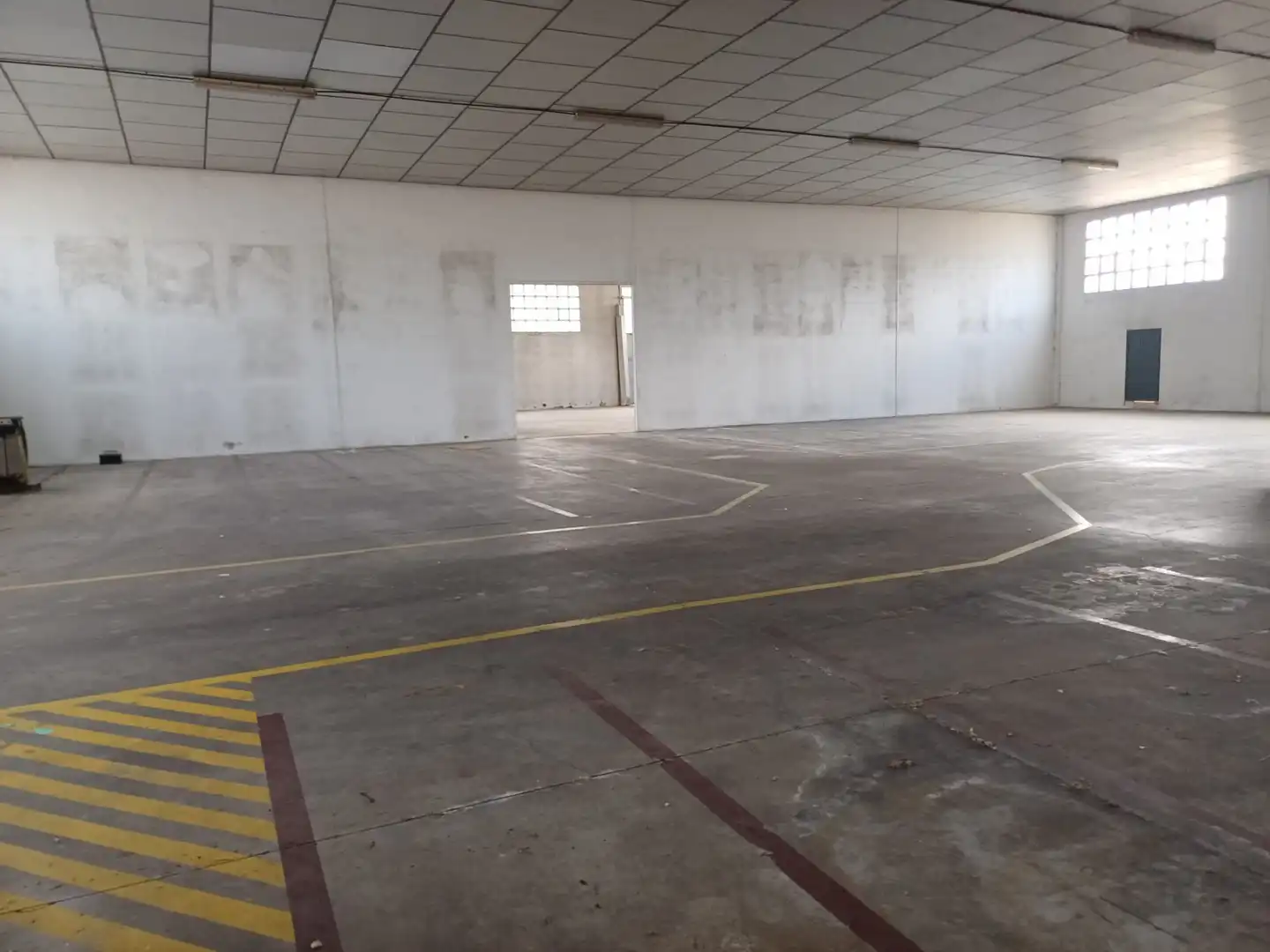 Parking de Nave industrial de alquiler en Calahorra