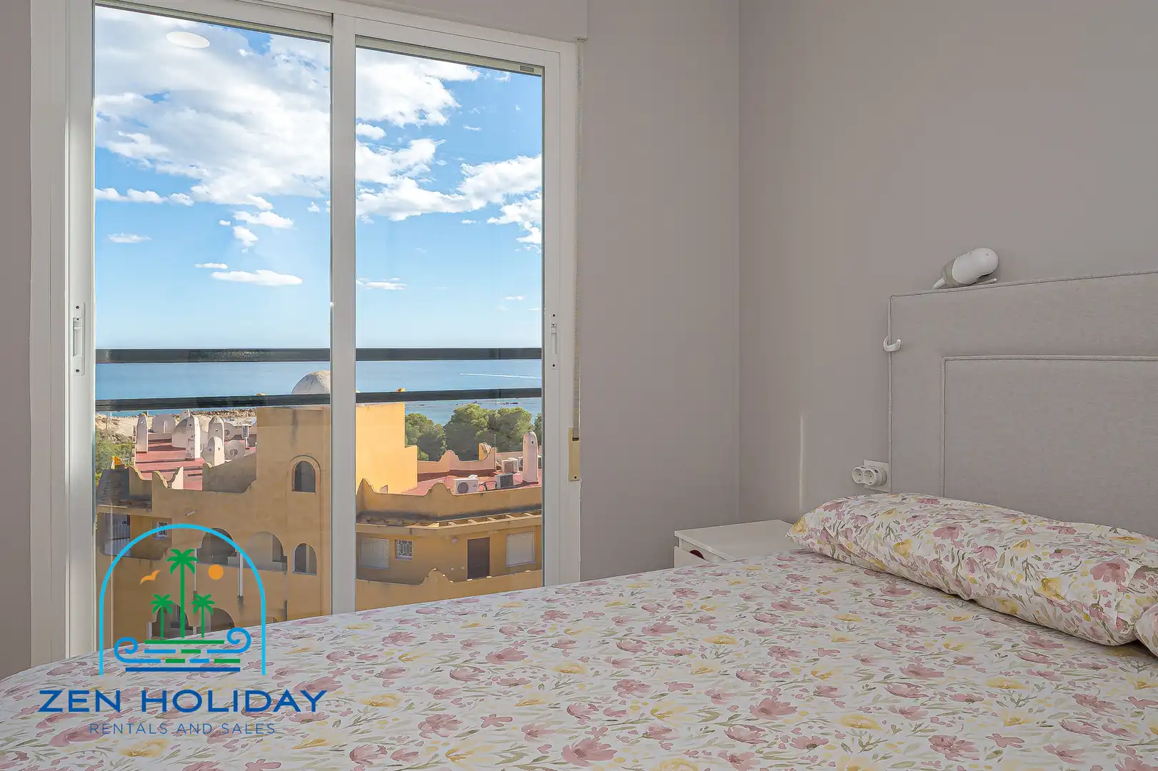 Bedroom of Flat for sale in El Campello  with Air Conditioner, Heating and Terrace