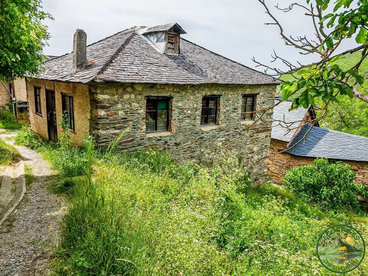 Casa a schiera con giardino in vendita a Borrenes, imagen 4