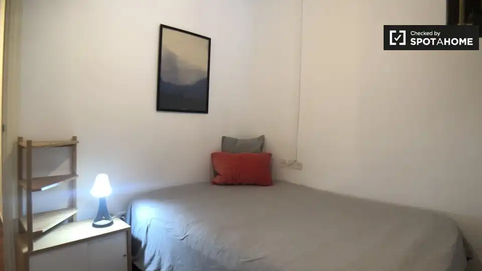 Habitació a Embajadores - Lavapiés
