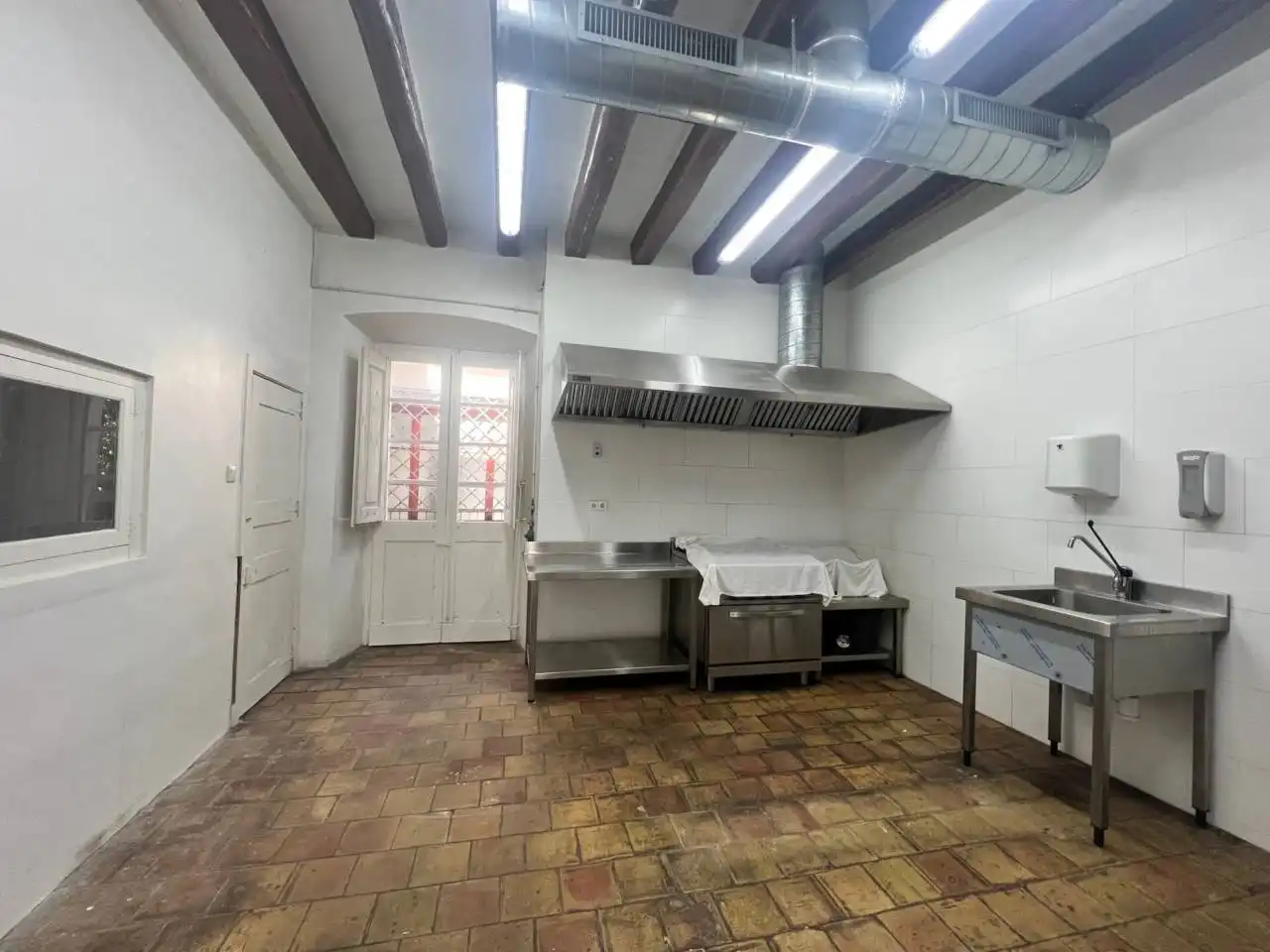 Business premises to rent in Sallent, imagen 20
