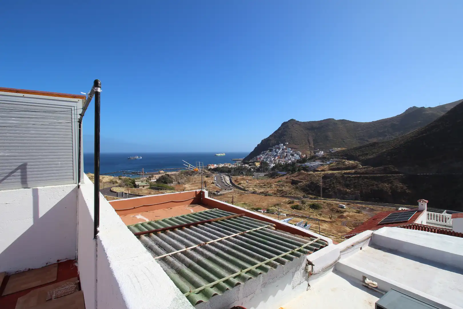 Vista exterior de Casa adosada en venta en Santa Cruz de Tenerife con Terraza, Trastero y Amueblado