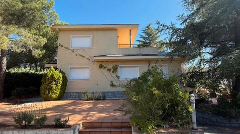 Foto 3 de Casa o xalet en venda a Calle Ladera Cordeles, 14, Pino Alto - Navarredonda, Valdemorillo