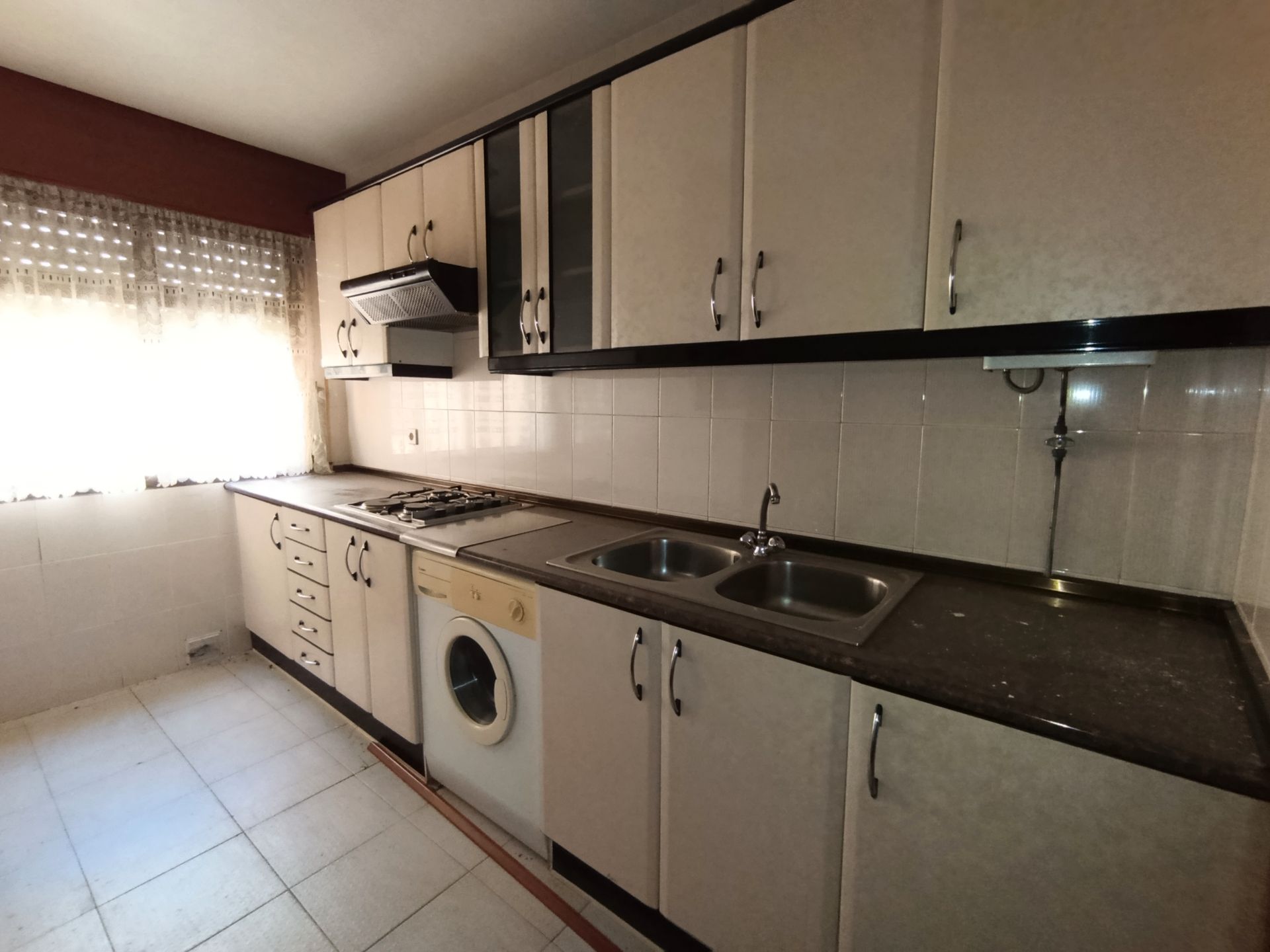 Cuina de Àtic en venda en Benavente amb Calefacció i Parquet