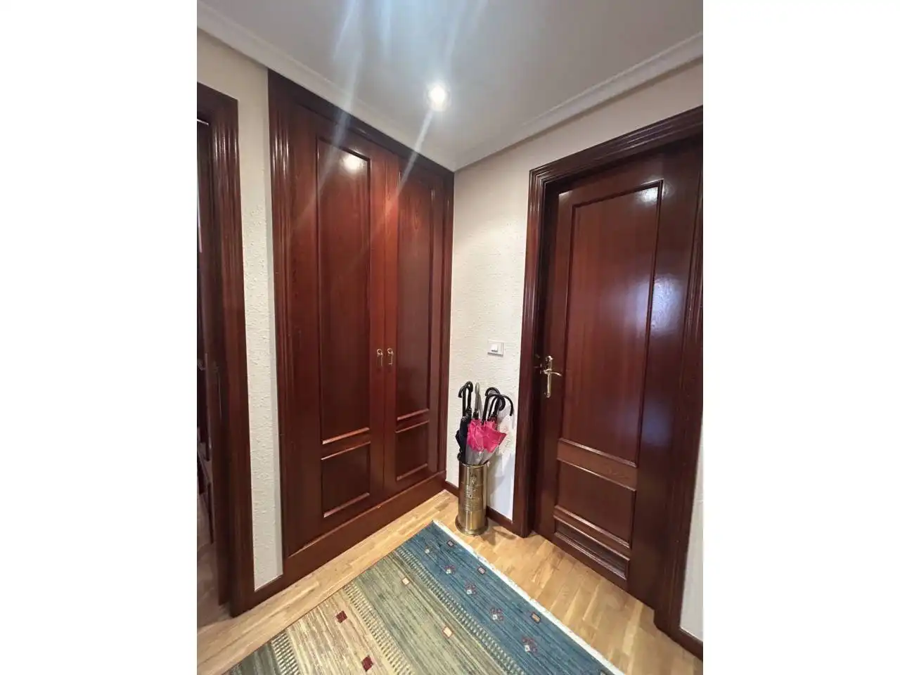 Piso en venta en Oviedo  con Calefacción, Parquet y Trastero