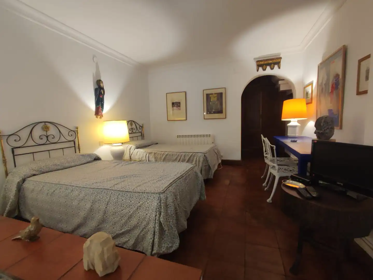 Schlafzimmer von Wohnungen zur Miete in Plasencia mit Klimaanlage, Heizung und Möbliert