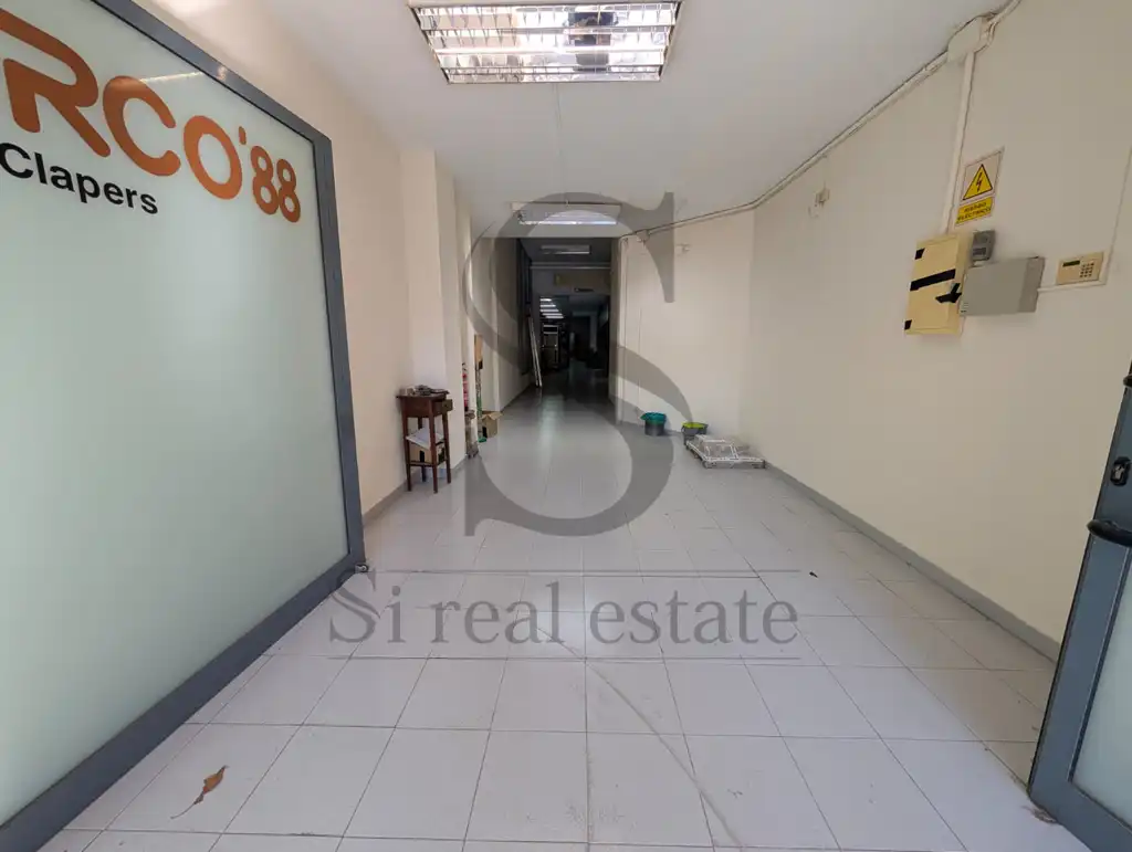 Local comercial en venda a Carrer d'Arquímedes