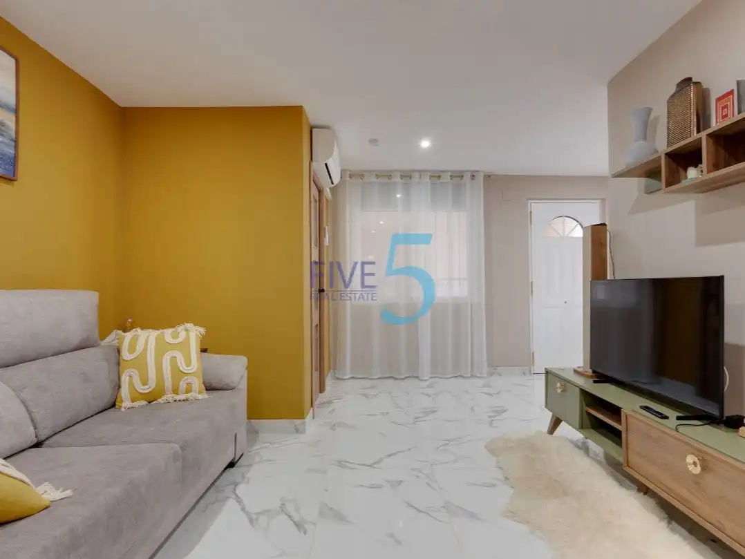 Living room of Apartments for sale in Guardamar del Segura  with Air Conditioner and Terrace