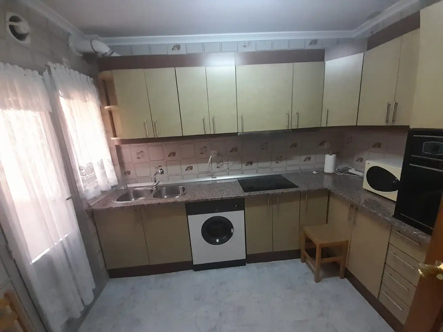Cocina de Piso en venta en Puertollano con Aire acondicionado, Calefacción y Balcón