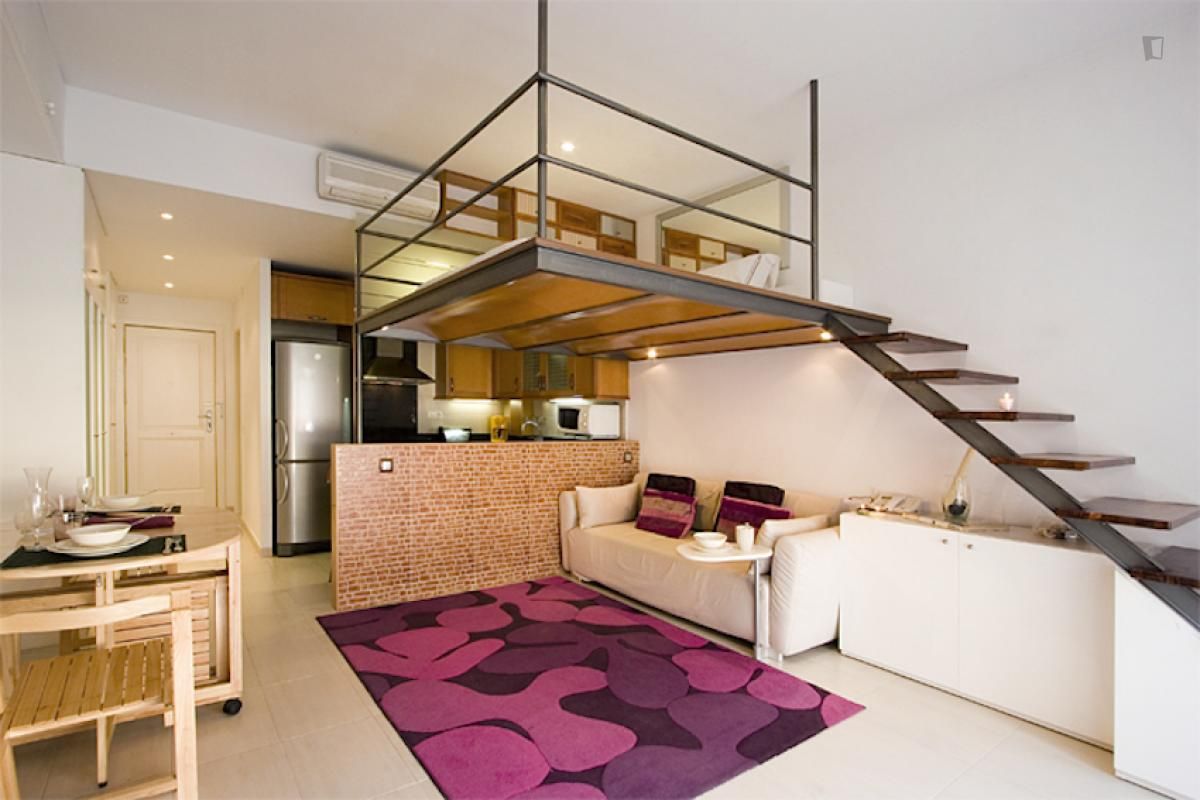 Estudio de alquiler en El Raval