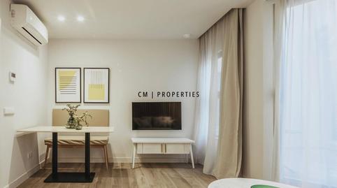 Foto 2 de Piso de alquiler en Peset Aleixandre, Torrefiel, Valencia