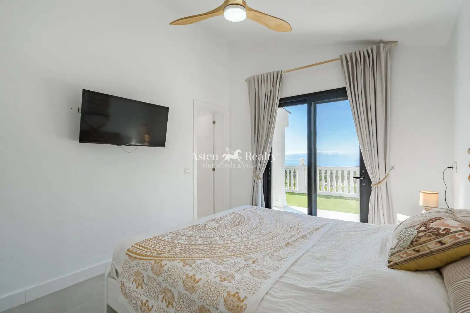 Habitación de Casa o chalet en venta en Santiago del Teide con Aire acondicionado, Terraza y Piscina