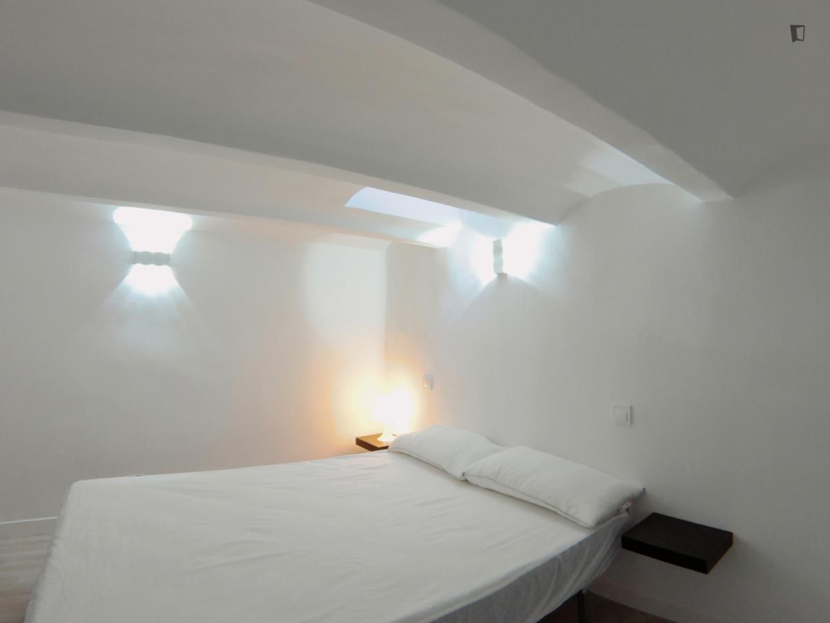 Study to rent in Pradolongo