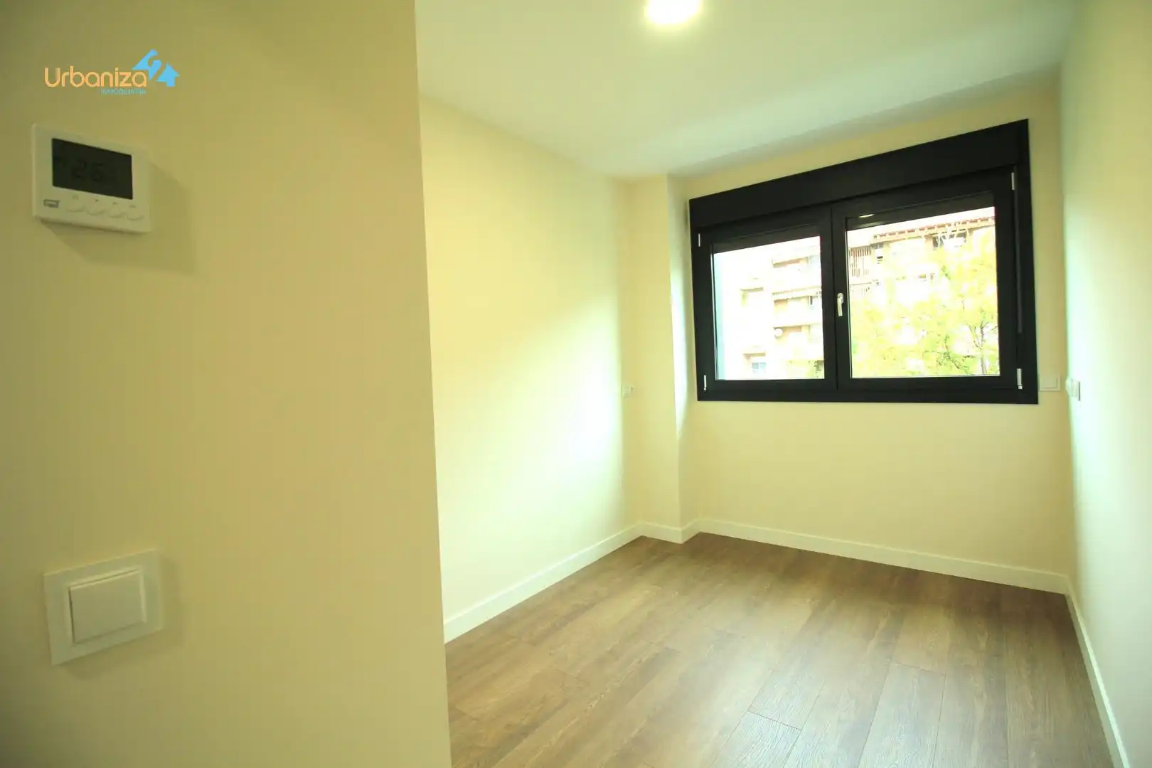 Flat for rent in Avenida Avenida Adolfo Díaz Ambrona, Avenida Elvas