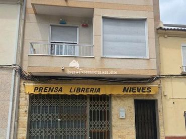 Adossat amb balcó en venda a Calle Colmenero 20