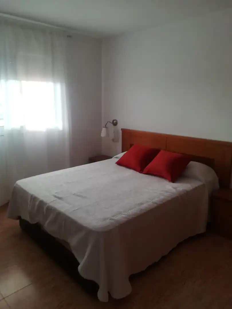 Habitación de Piso de alquiler en El Ejido con Jardín privado, Terraza y Piscina