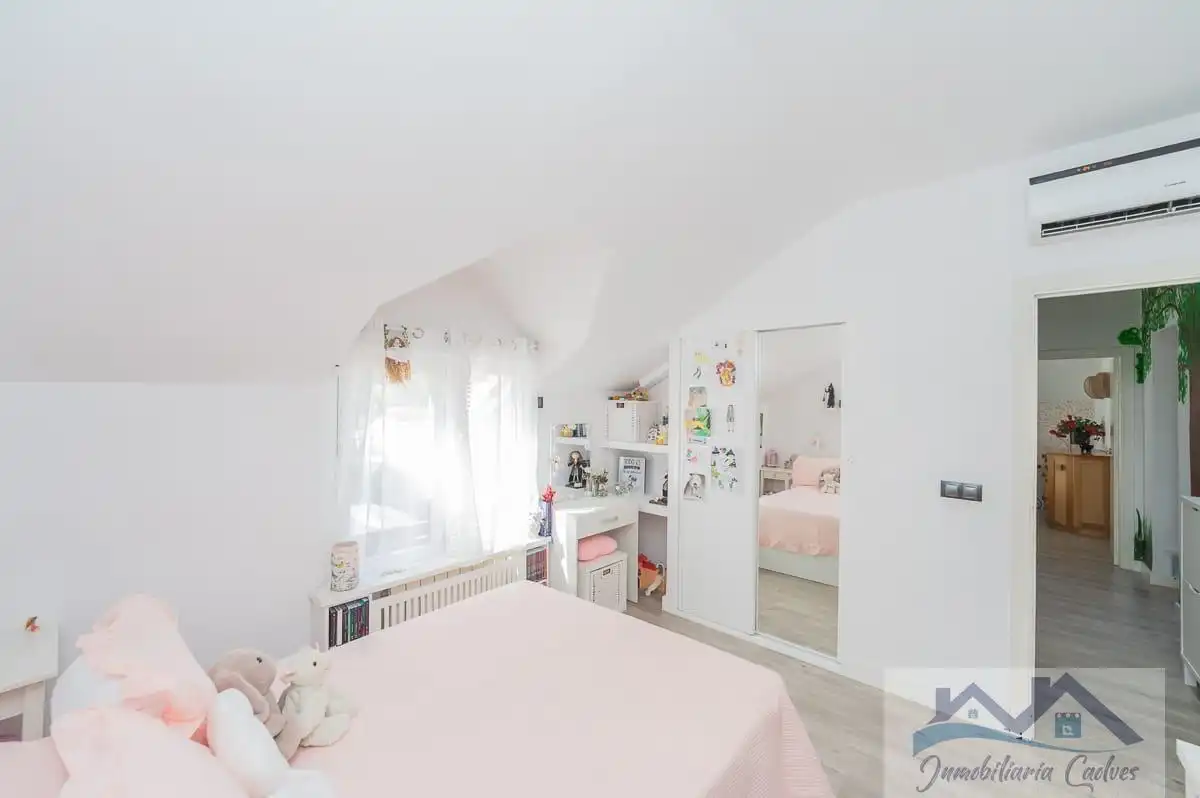 Houses for sale in Casco Antiguo