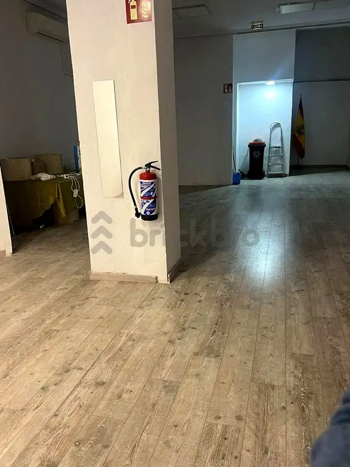 Local en venta en Madrid con Aire acondicionado