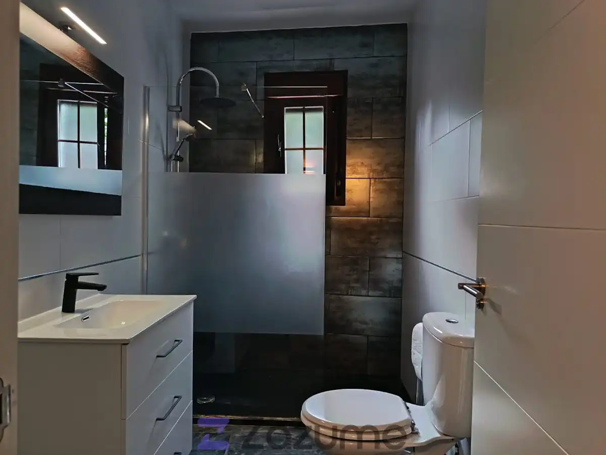 Baño de Casa o chalet de alquiler en Cabañas de Yepes con Calefacción, Trastero y Amueblado