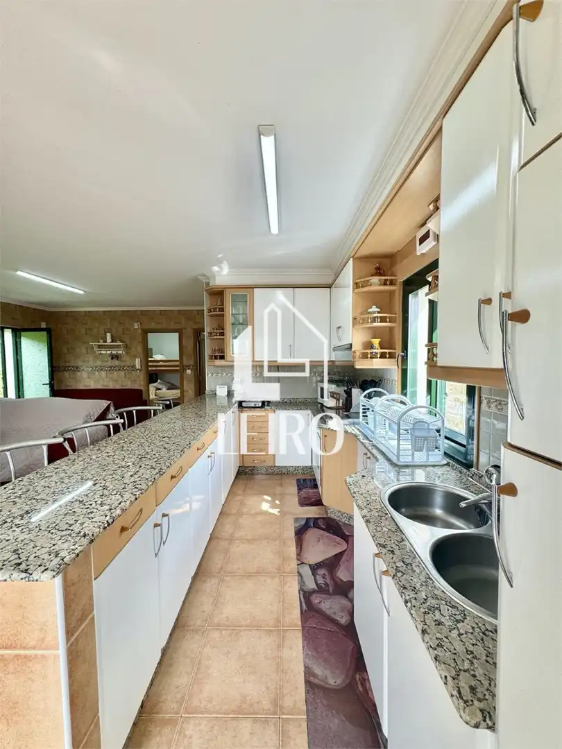 House with pool for sale in Vilanova de Arousa, imagen 9