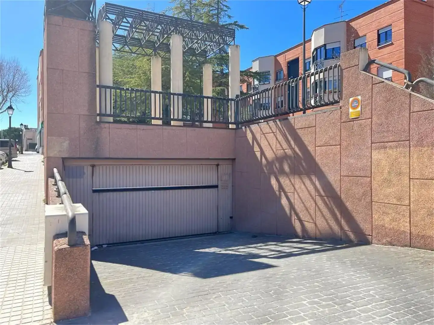 Exterior view of Garage for sale in Centro