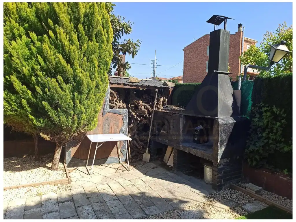 Adossat amb terrassa en venda a Uruñuela, imagen 3
