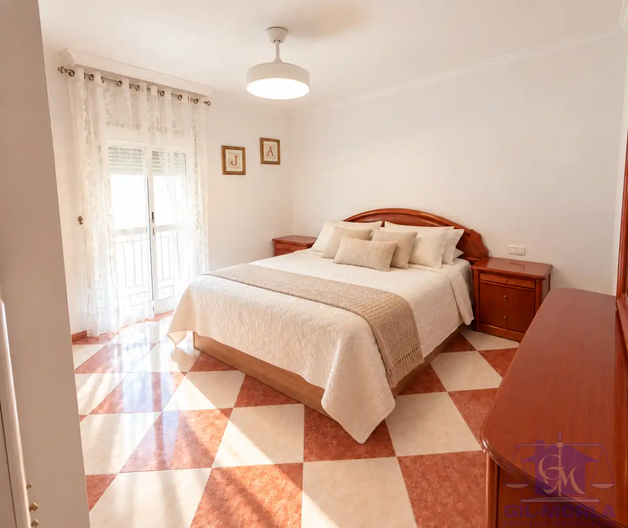 Habitación de Piso en venta en Benamocarra, Málaga