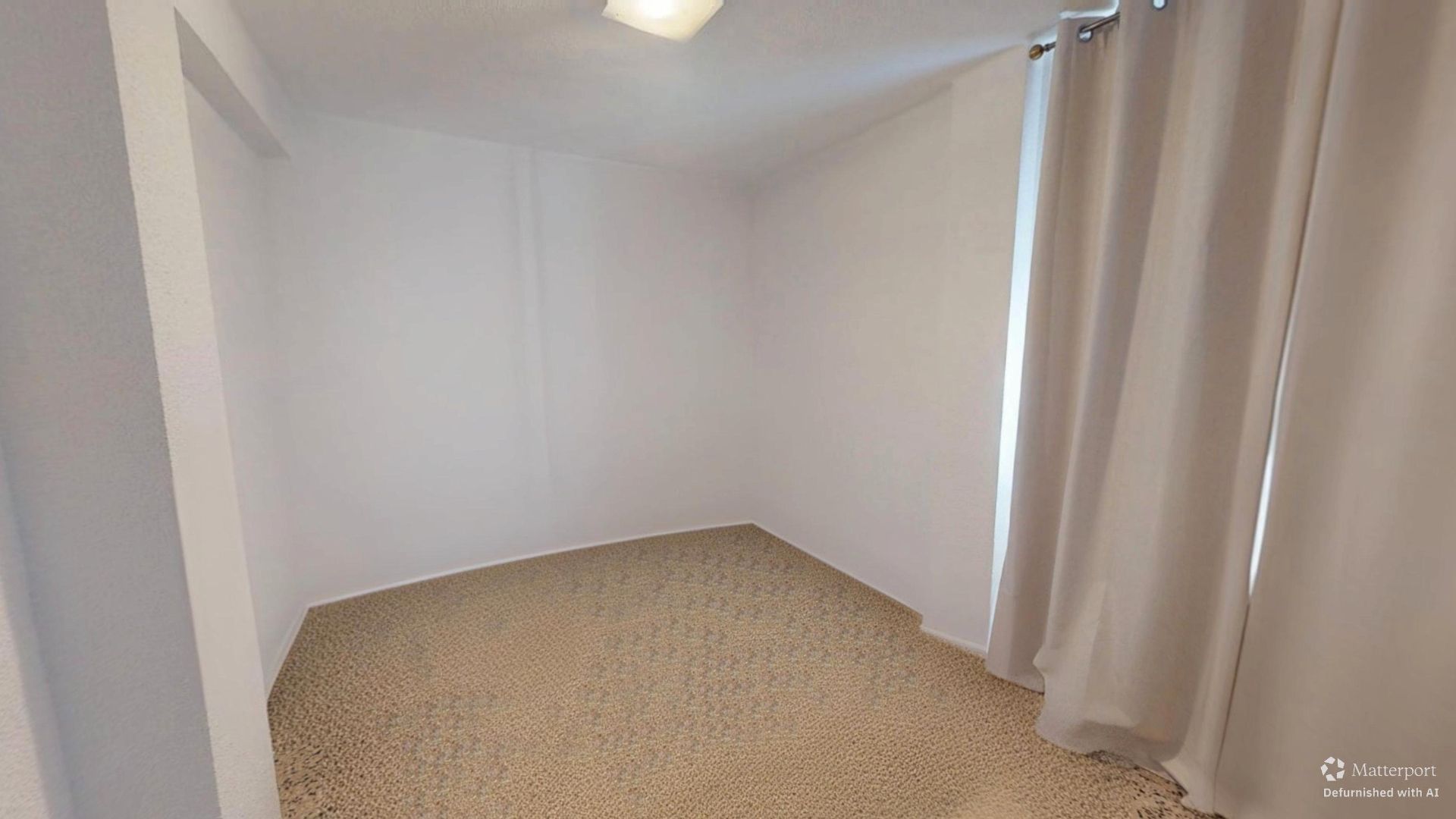 Flat for sale in Alicante / Alacant  with Air Conditioner, Heating and Furnished