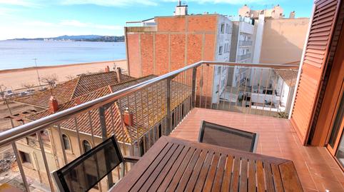 Foto 2 de Apartamento en venta en Passeig del Mar, 12, Platja Gran, Girona