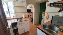 Kitchen of Flat to rent in  Madrid Capital  with Air Conditioner, Heating and Furnished