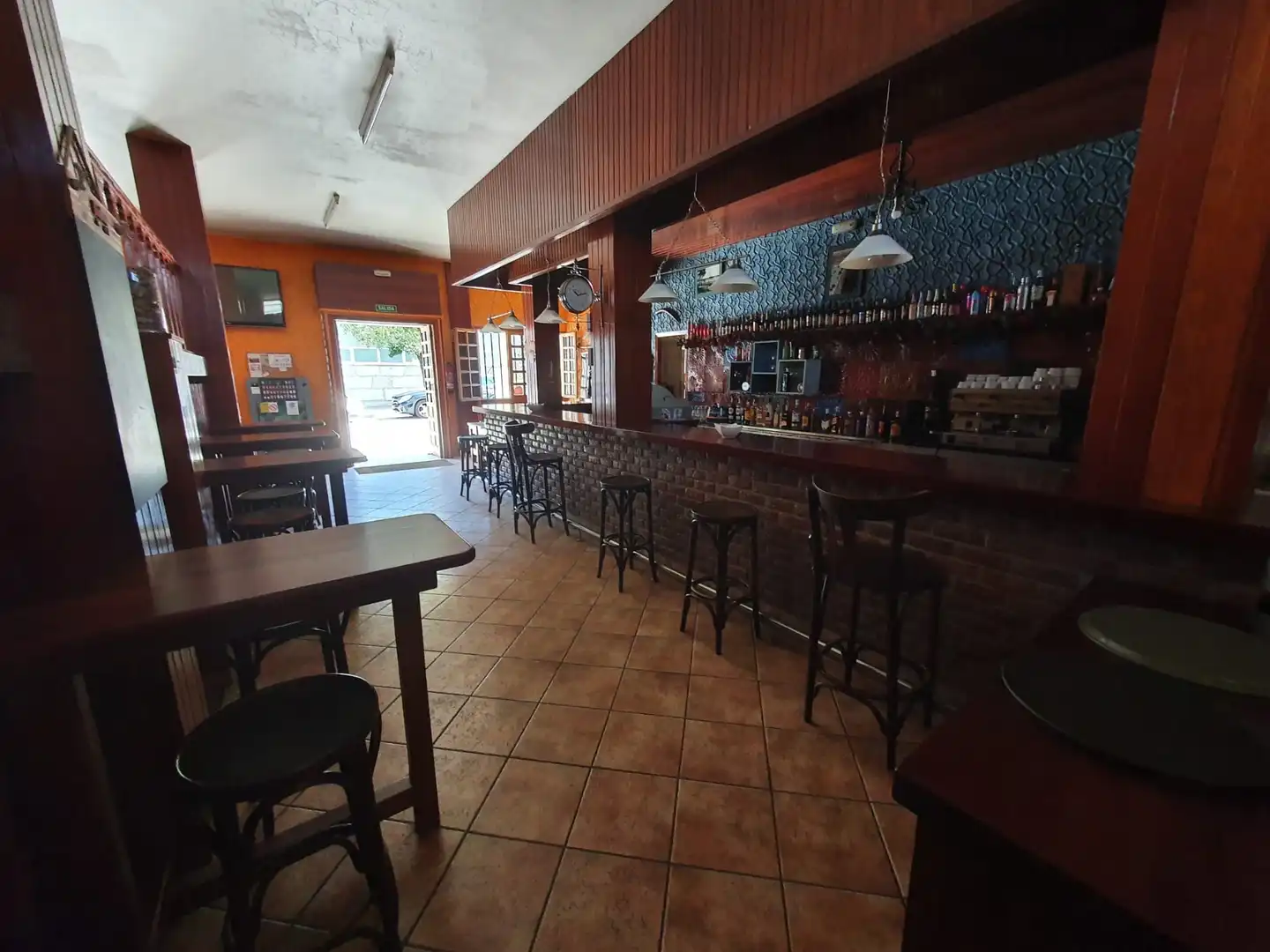 Local comercial en venda a Vilagarcía, imagen 5