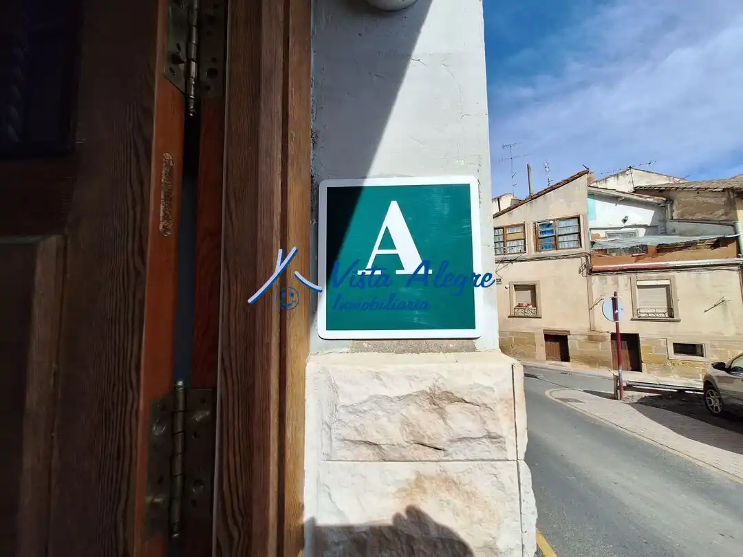 Casa con terraza en venta en Calle Dos de Mayo, imagen 2
