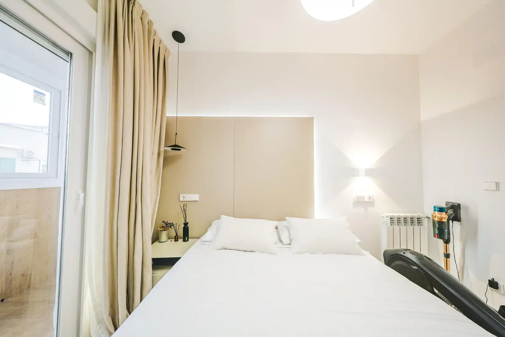 Bedroom of Attic for sale in Madrid  with Air Conditioner, Heating and Parquet flooring