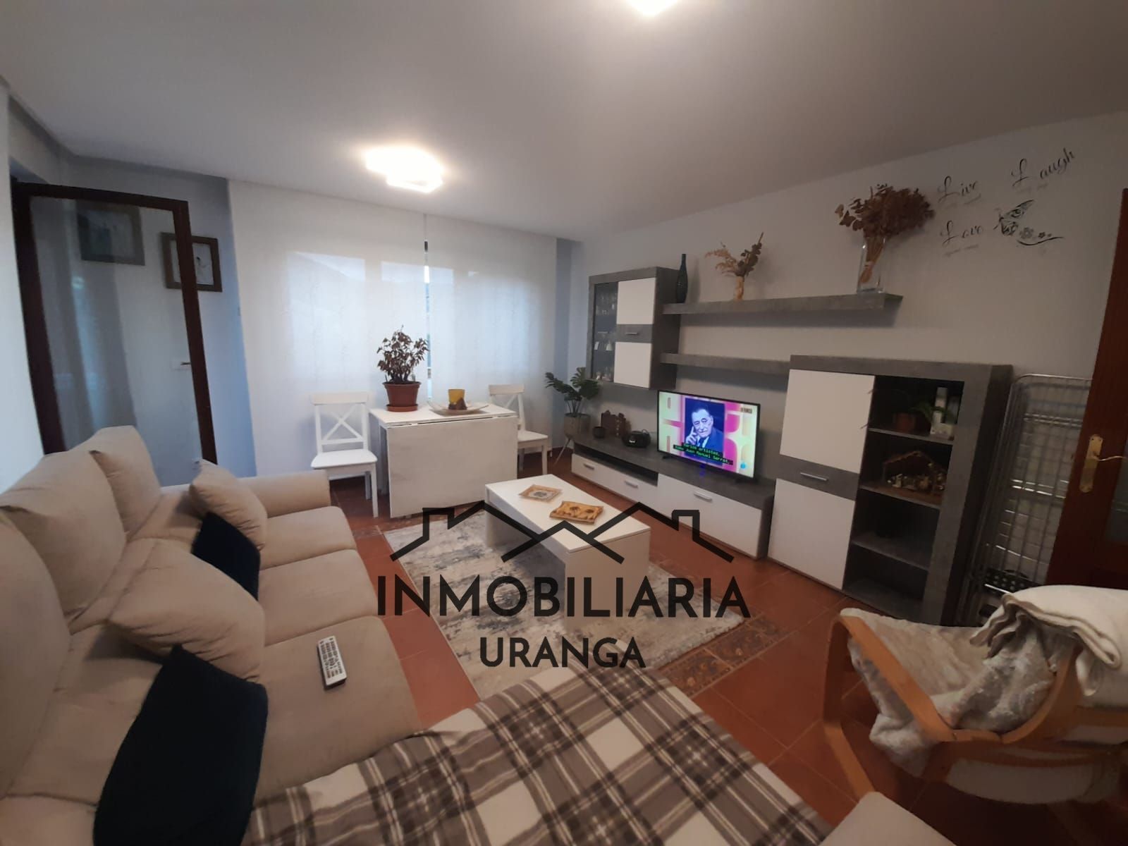 Sala d'estar de Pis en venda en Guriezo amb Calefacció, Terrassa i Traster