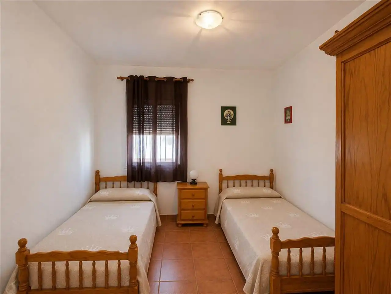 Dormitori de Casa adosada en venda en Fuente de Piedra amb Piscina