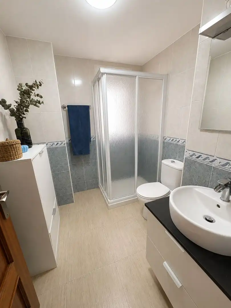 Baño de Piso en venta en Manzanares con Aire acondicionado y Calefacción
