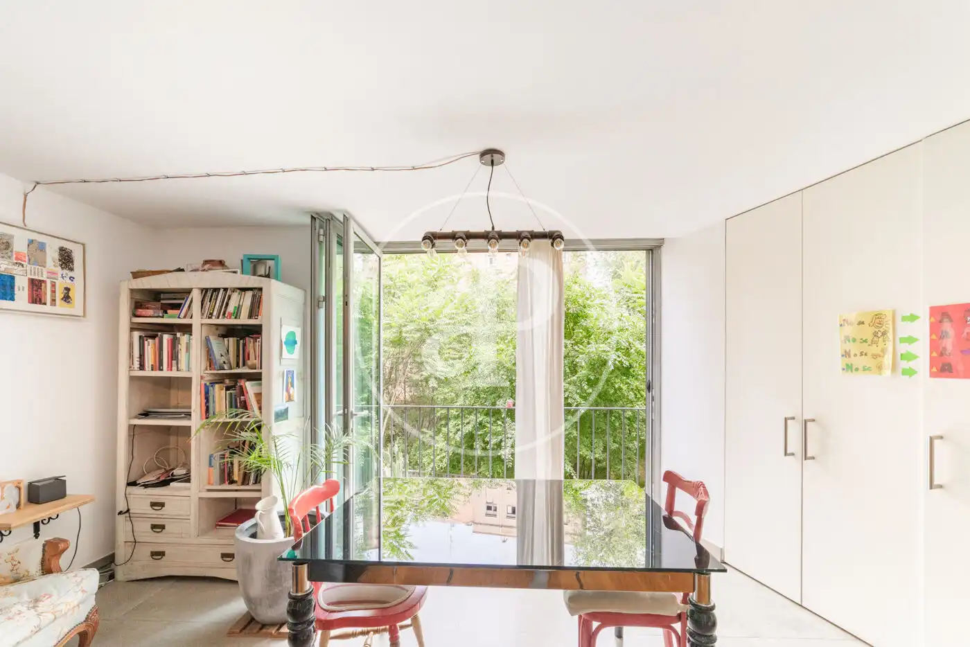 Comedor de Piso en venta en Madrid con Calefacción, Terraza y Trastero