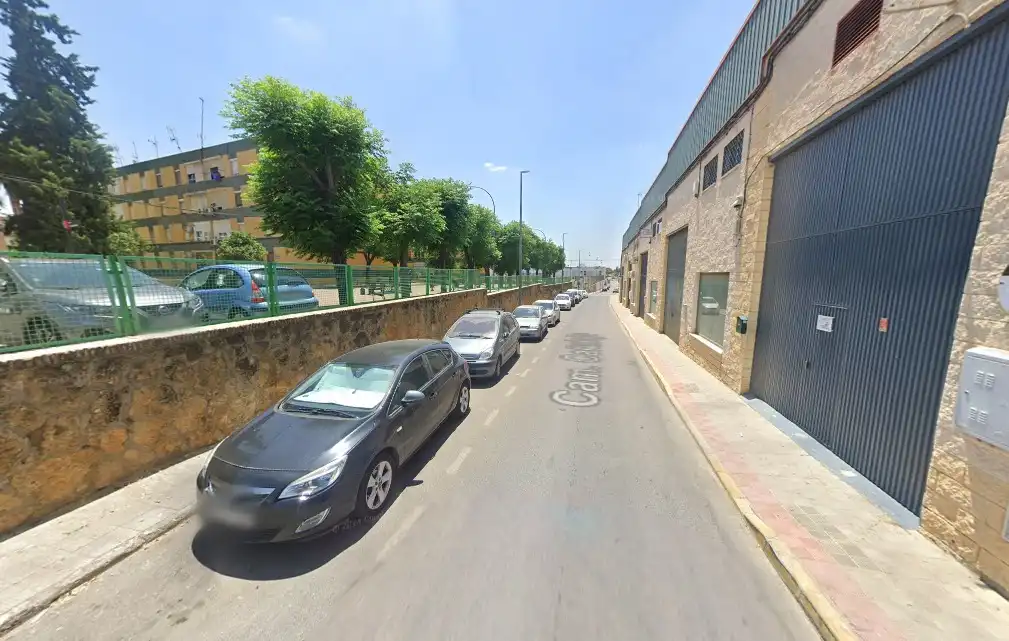 Nave industrial in affitto a La Hacienda - Nueva Andalucía