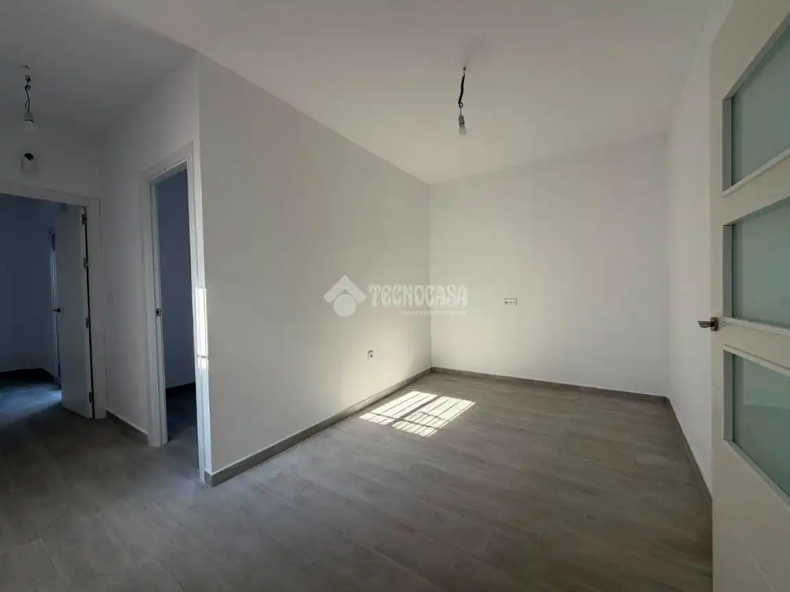 Schlafzimmer von Wohnung zum Verkauf in Isla Cristina mit Balkon