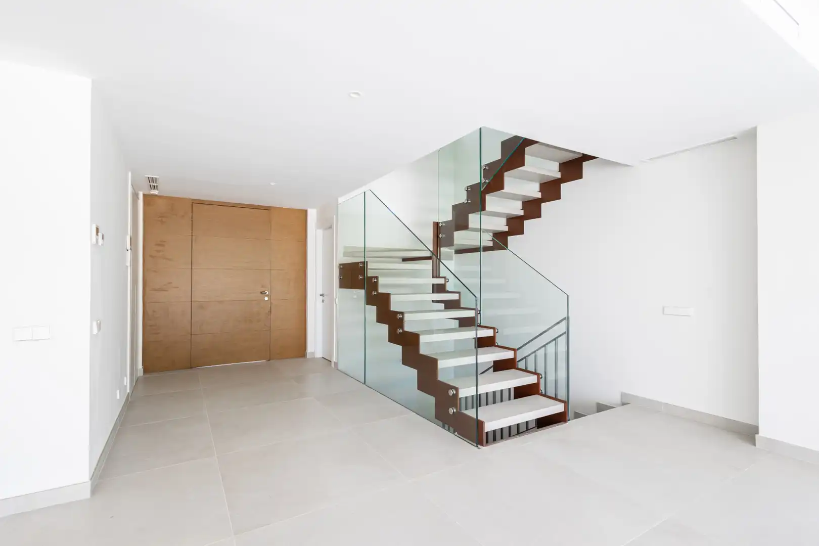 Casa adosada en venta en Marbella con Aire acondicionado, Jardín privado y Terraza