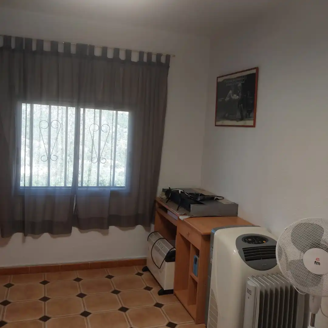 Habitación de Ático en venta en Yeste con Terraza, Amueblado y Horno