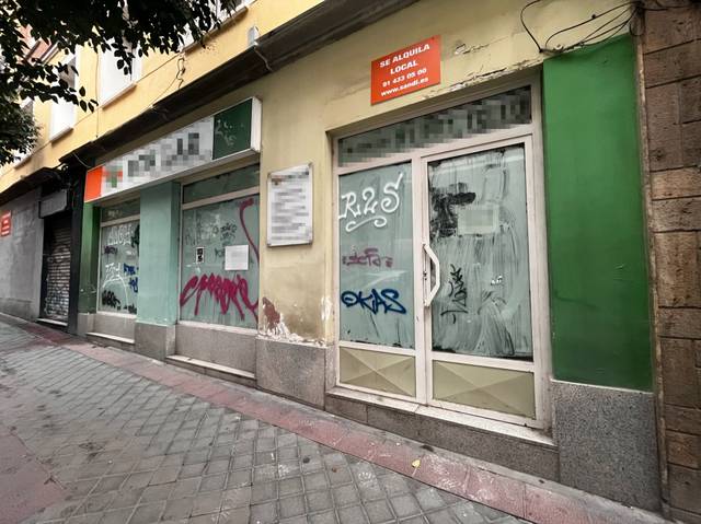 Local comercial en Alquiler en Calle de Cavanilles, 29 en Pacífico