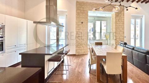 Photo 2 of Flat for rent in  Constitucion, Barrio del Centro, Alicante / Alacant