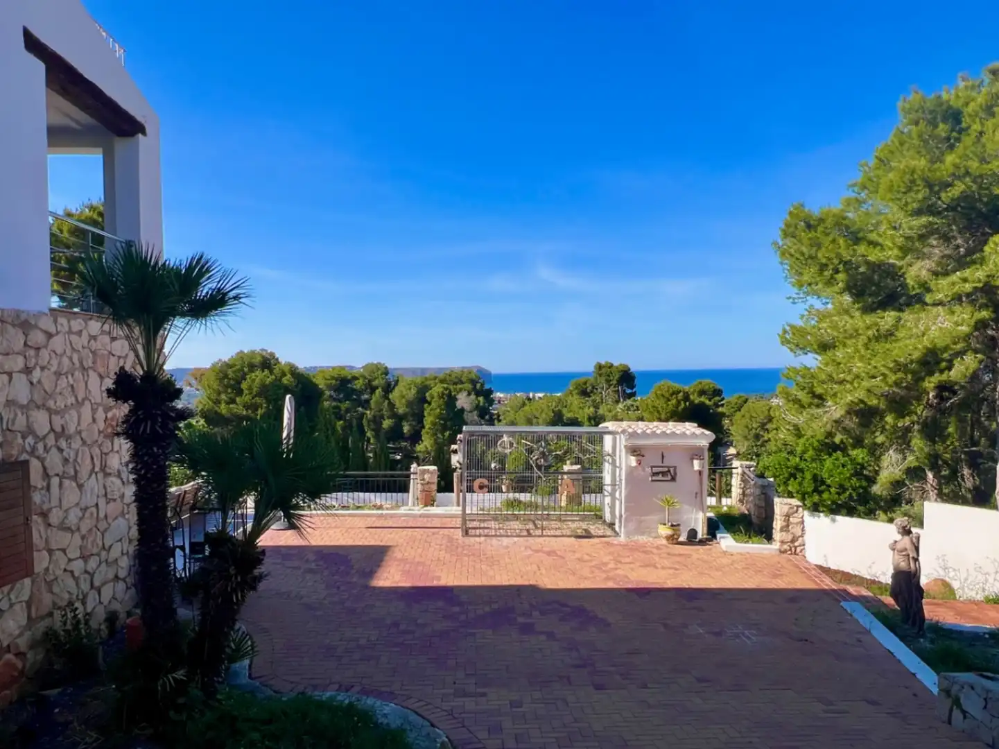 Garden of Houses for sale in Jávea / Xàbia  with Air Conditioner, Heating and Terrace