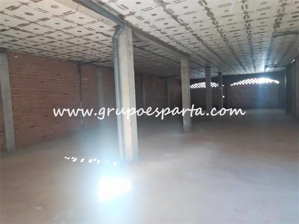 Local en venta en Calle Séneca, 12, Valencina de la Concepción