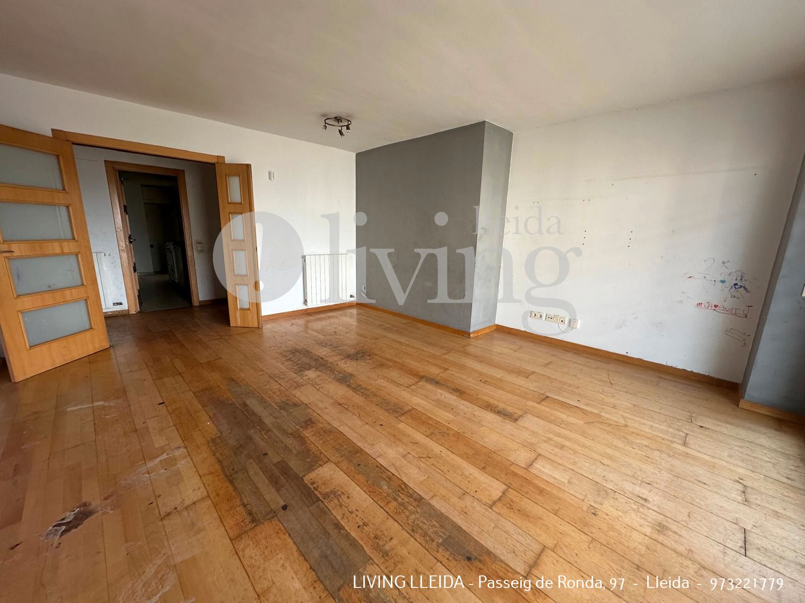 Sala d'estar de Pis en venda en  Lleida Capital amb Aire condicionat, Calefacció i Parquet