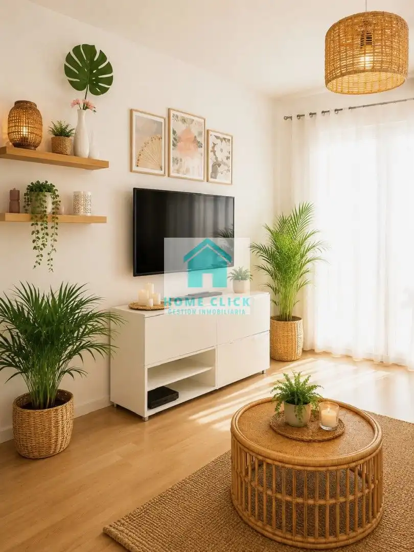 Sala d'estar de Apartament de lloguer en Benalmádena amb Aire condicionat, Calefacció i Jardí privat